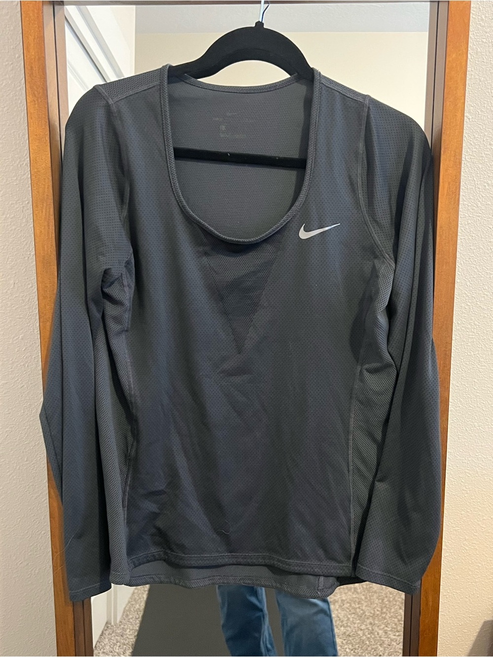 Nike Black Long-Sleeve Scoop Neck Performance Tee